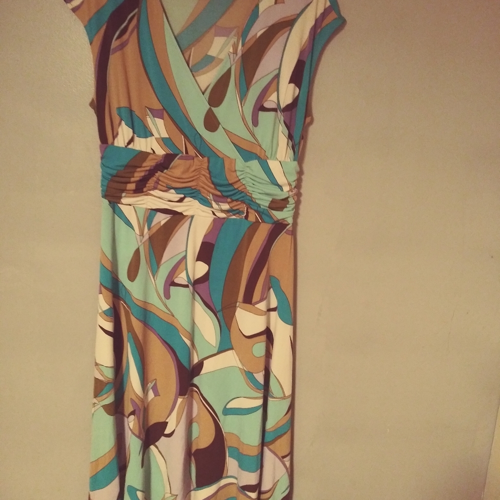 Womens sleeveless dress